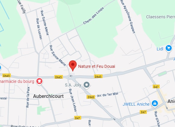 Plan détaillé de la localisation de Nature et Feu Douai à Douai. Visibles: D645, D47, Auberchicourt, Aniche, Lidl, Pharmacie du Bourg.